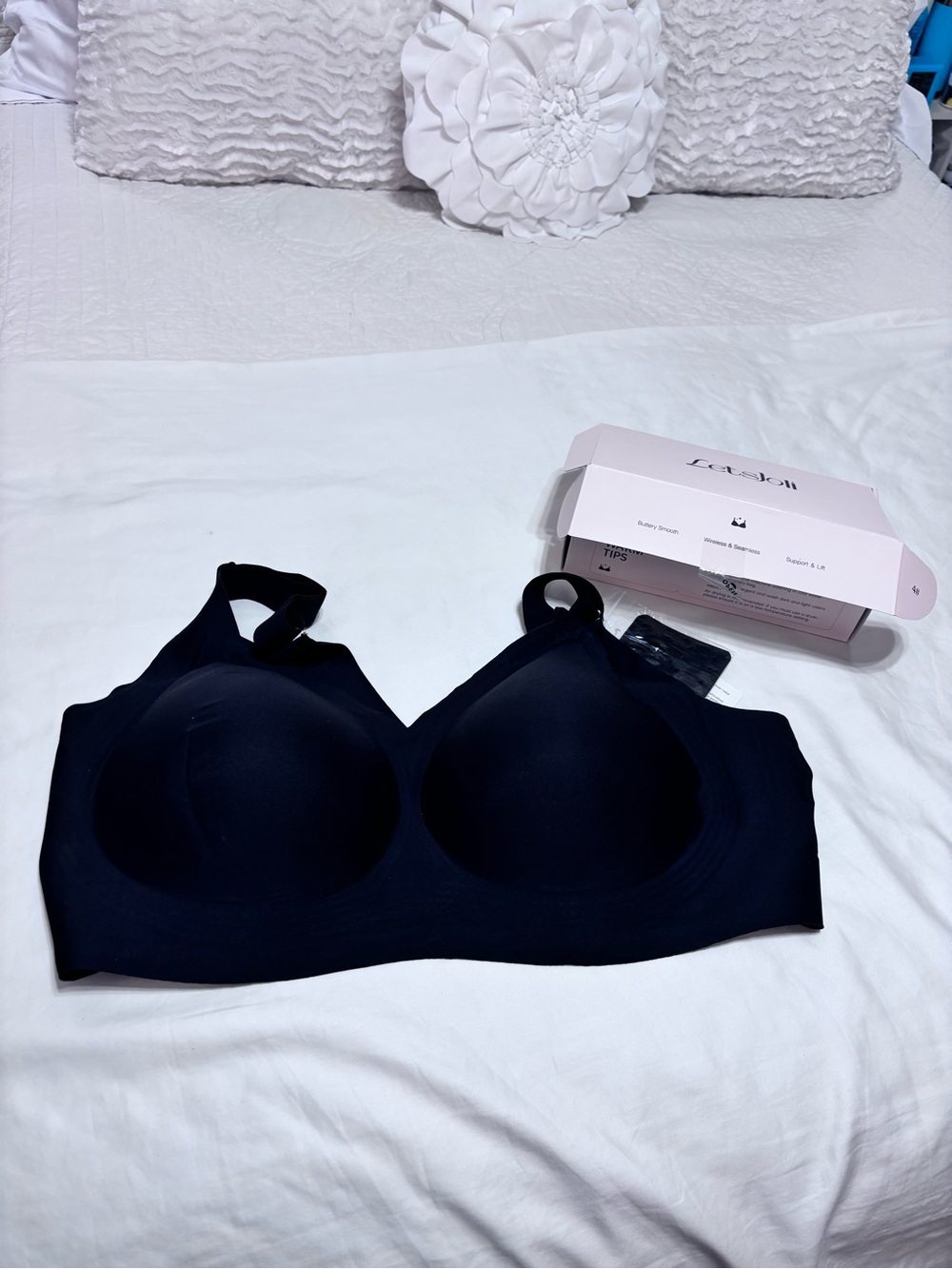 LetsJoli Black Wireless Seamless Bra 5XL NWT